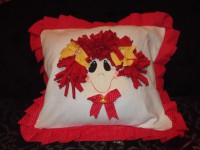 /album/almofadas/almofada-menina-jpg/